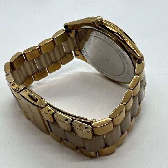 Michael Kors Slim Runway MK4294 Women's Rose Gold Analog Dial Wrist Watch JNA610 - Picture 10 of 11